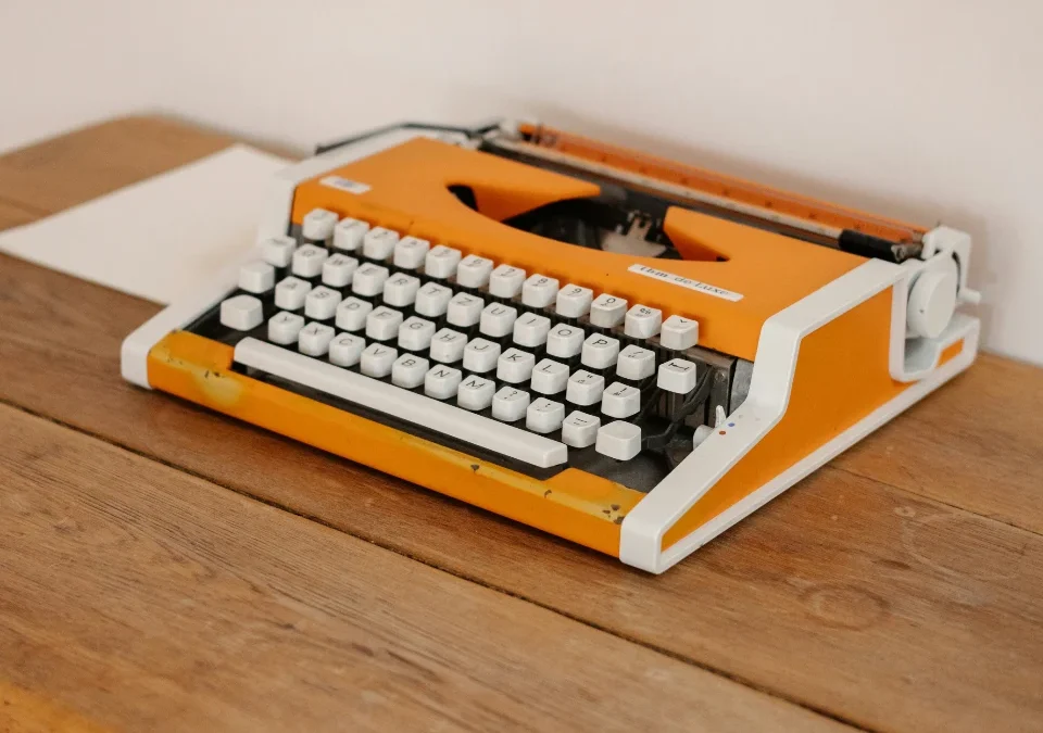 Cómo usar IA para crear contenido original sin perder tu voz